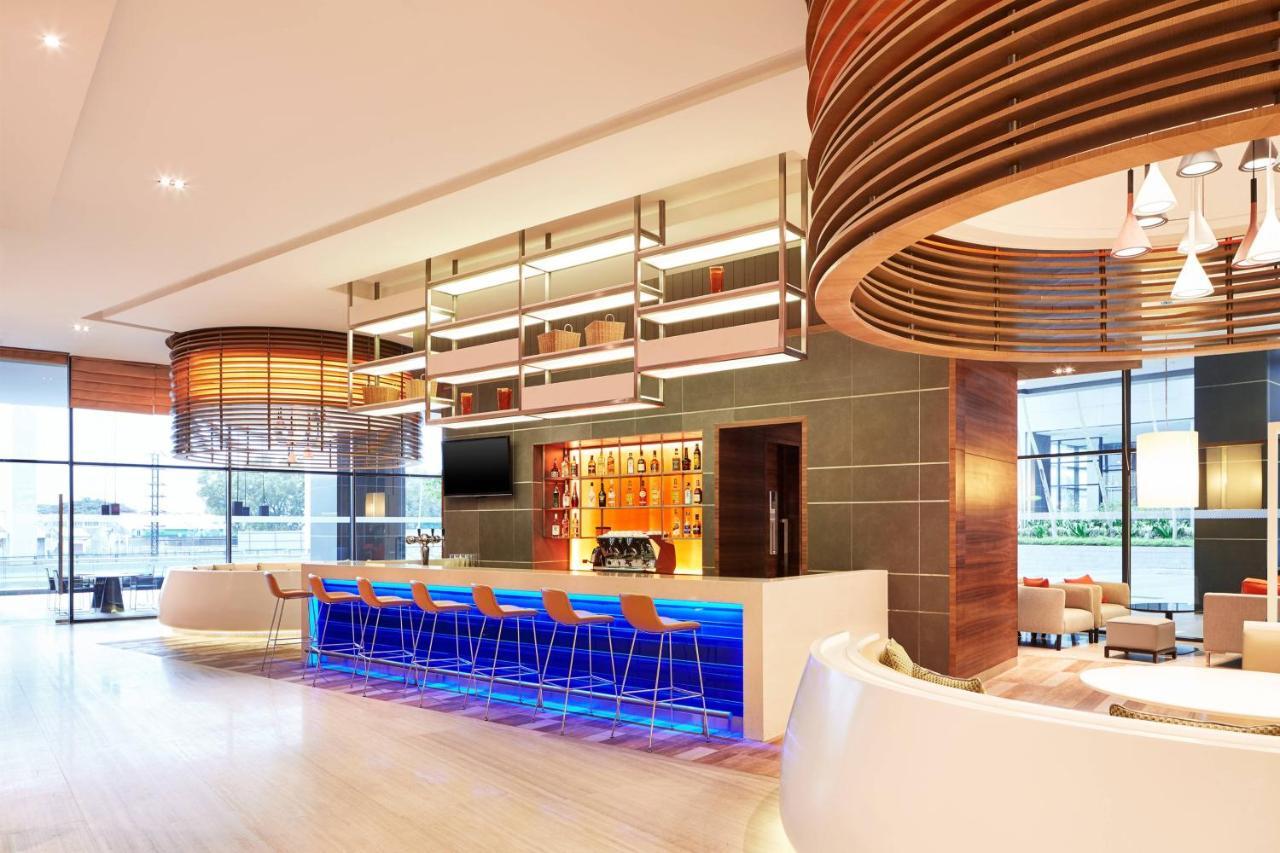 Four Points By Sheraton Пучонг Экстерьер фото