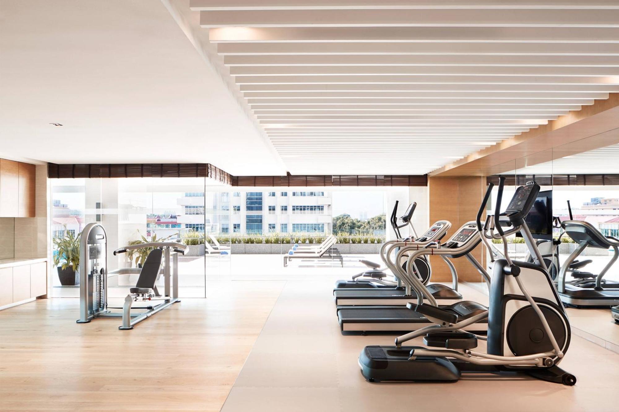 Four Points By Sheraton Пучонг Экстерьер фото