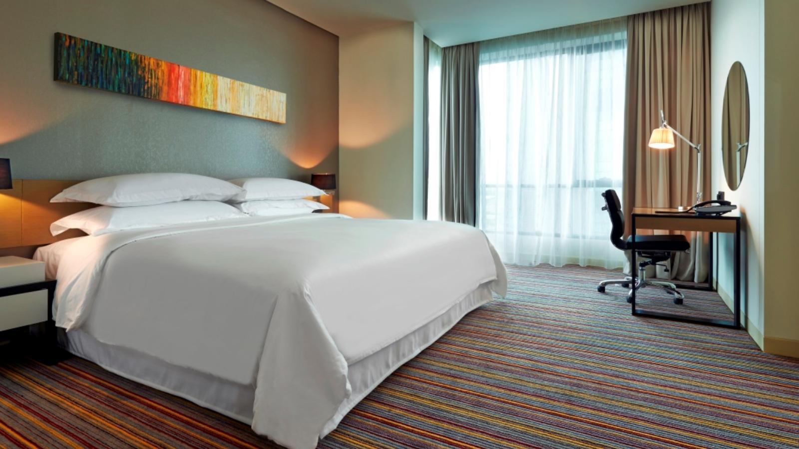 Four Points By Sheraton Пучонг Экстерьер фото