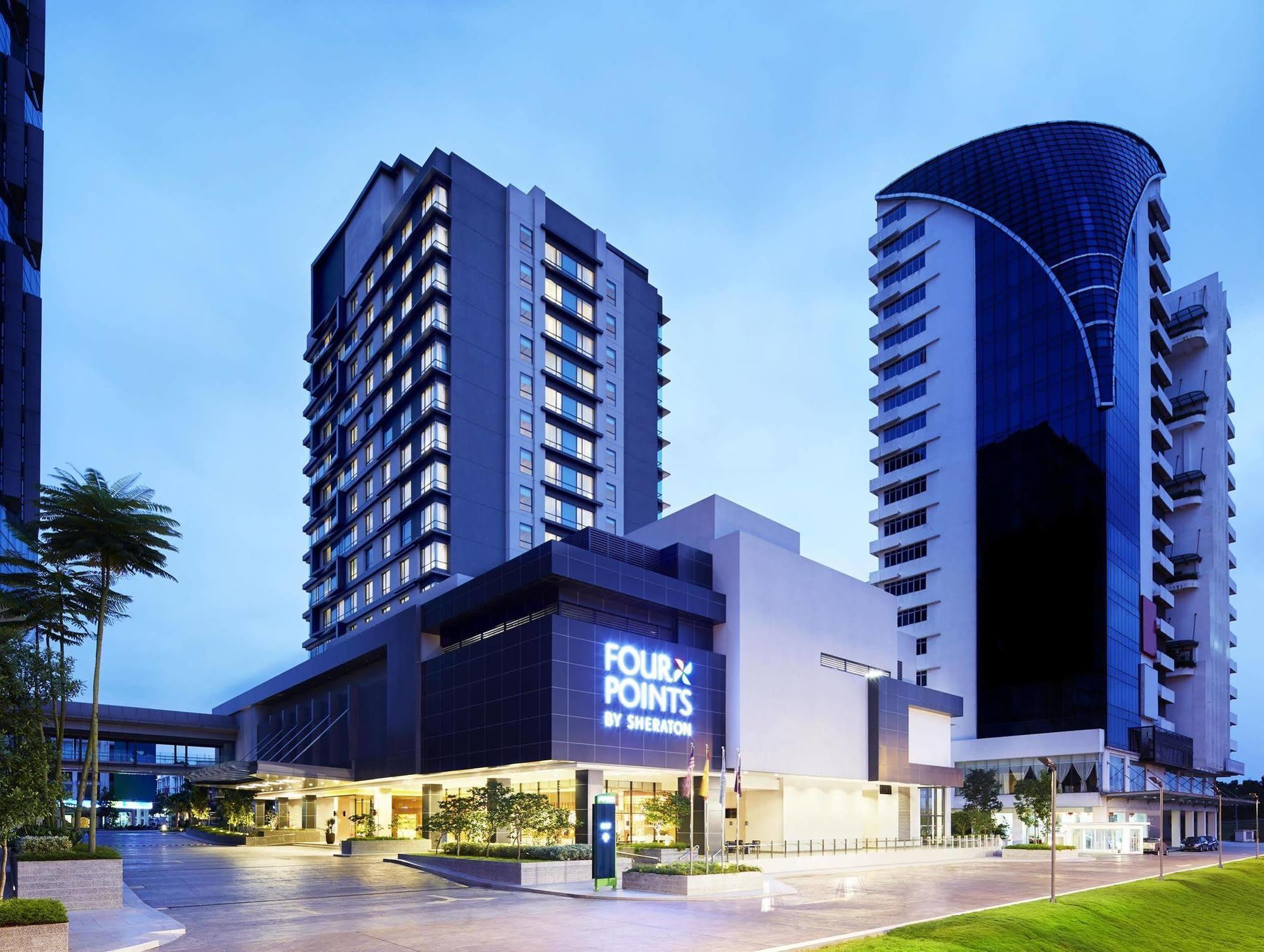 Four Points By Sheraton Пучонг Экстерьер фото