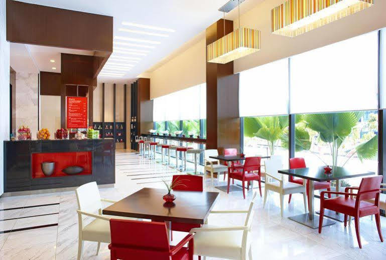 Four Points By Sheraton Пучонг Экстерьер фото